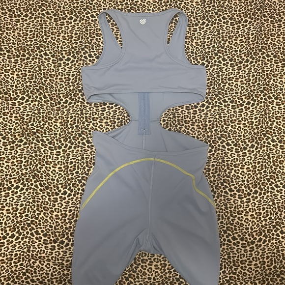 Forever 21 backless romper - Picture 3 of 3